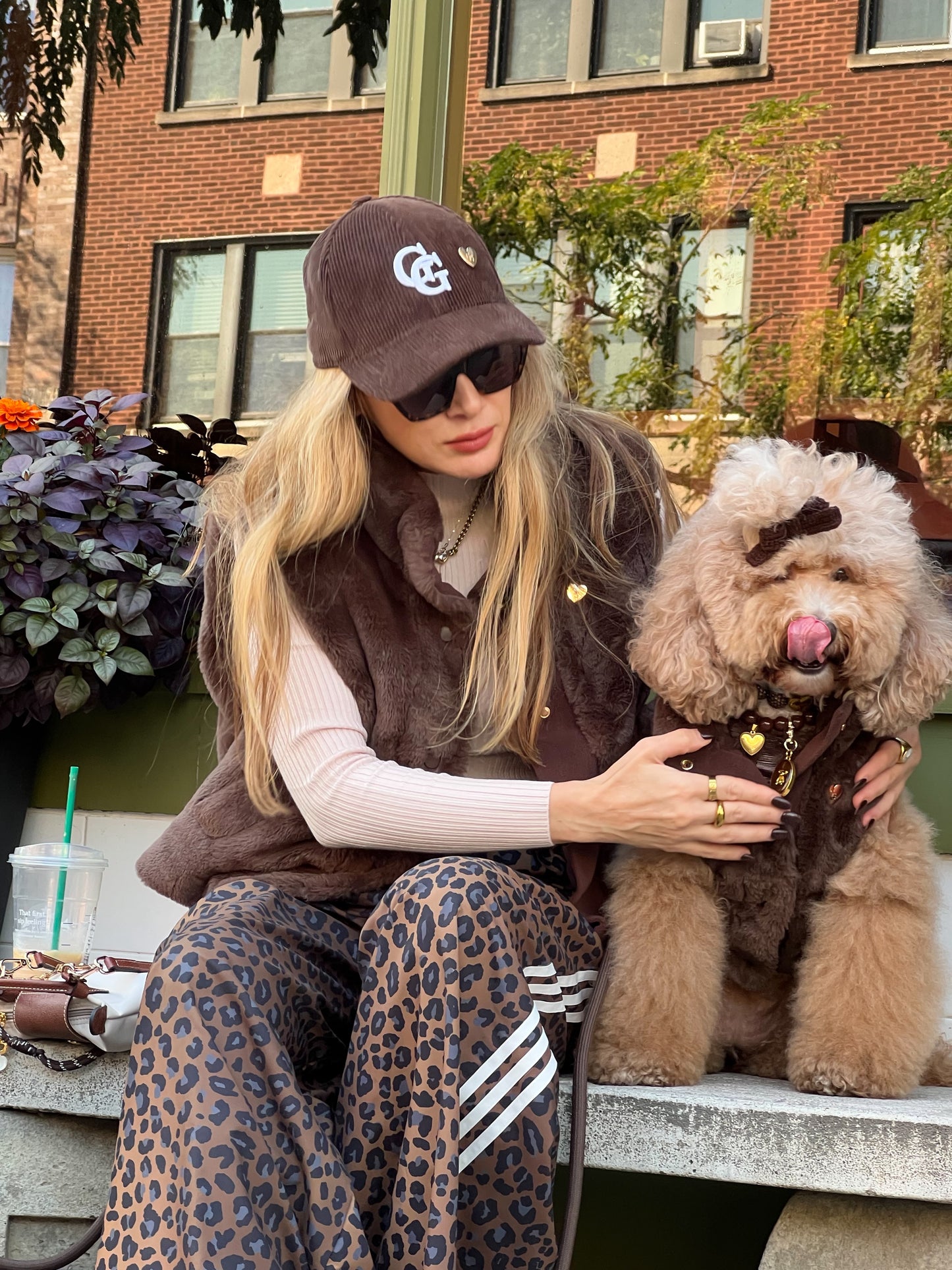 Furlowe Mocha Full Cozy Bundle