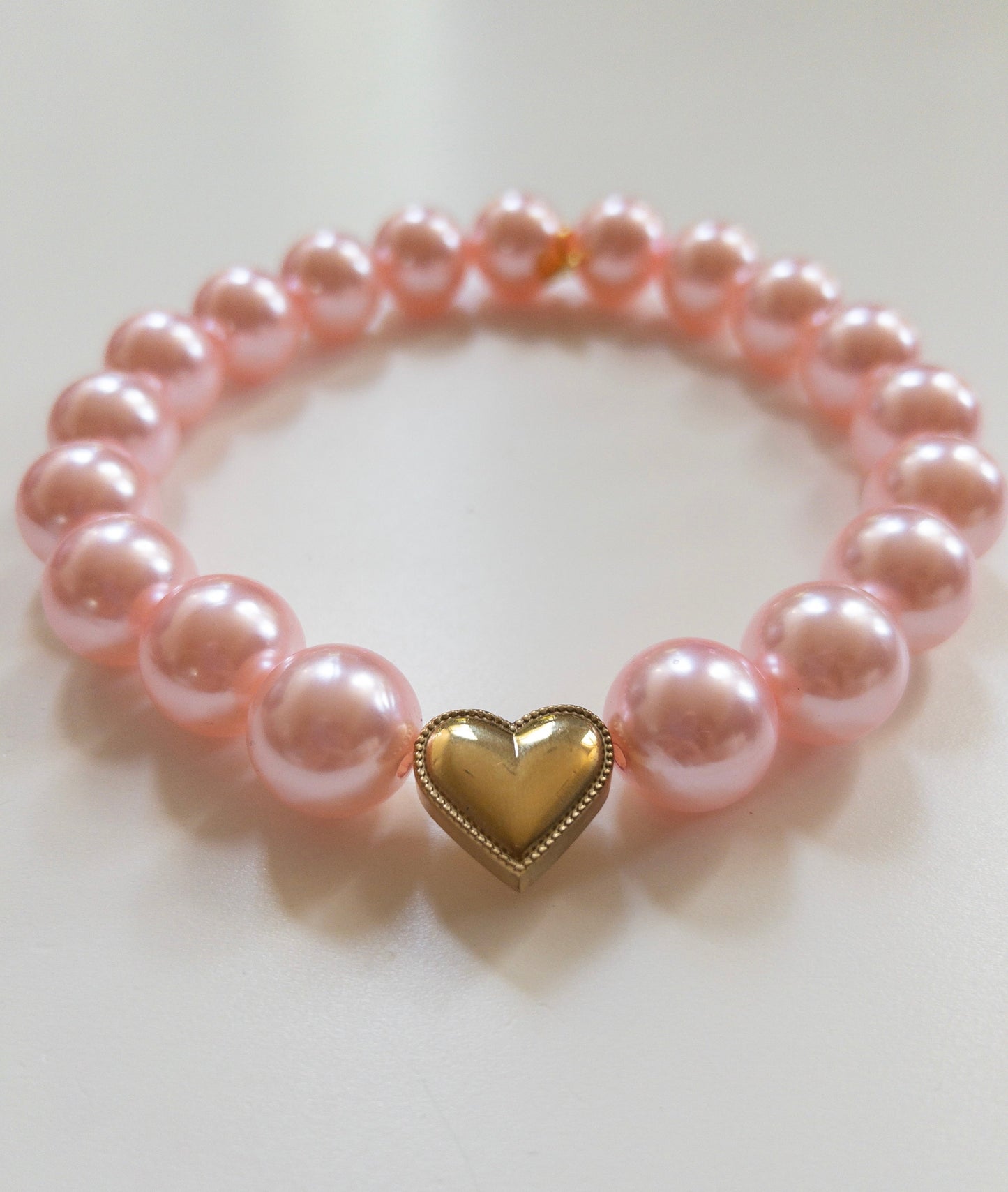 Pearly Shell Pink Necklace