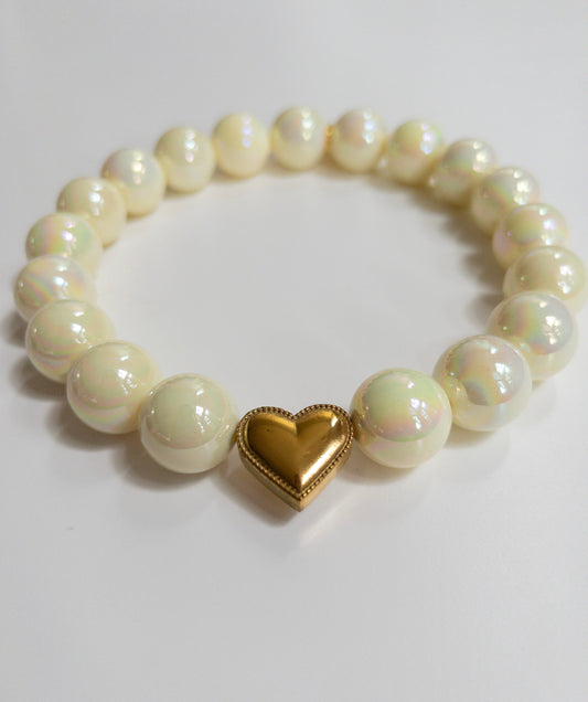 Silky Vanilla Dog Necklace