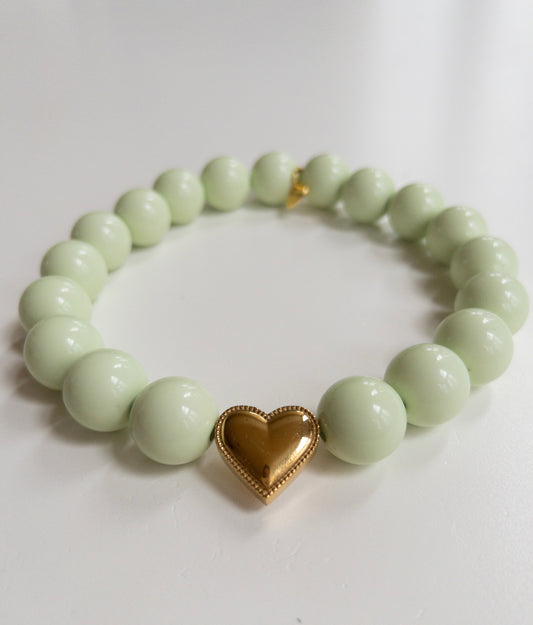 Pretty Green Tea Necklace