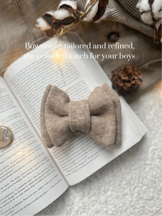 Foster’s Oatmeal Jumbo Bowtie