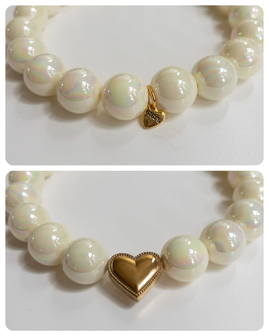 Silky Marshmallow Necklace